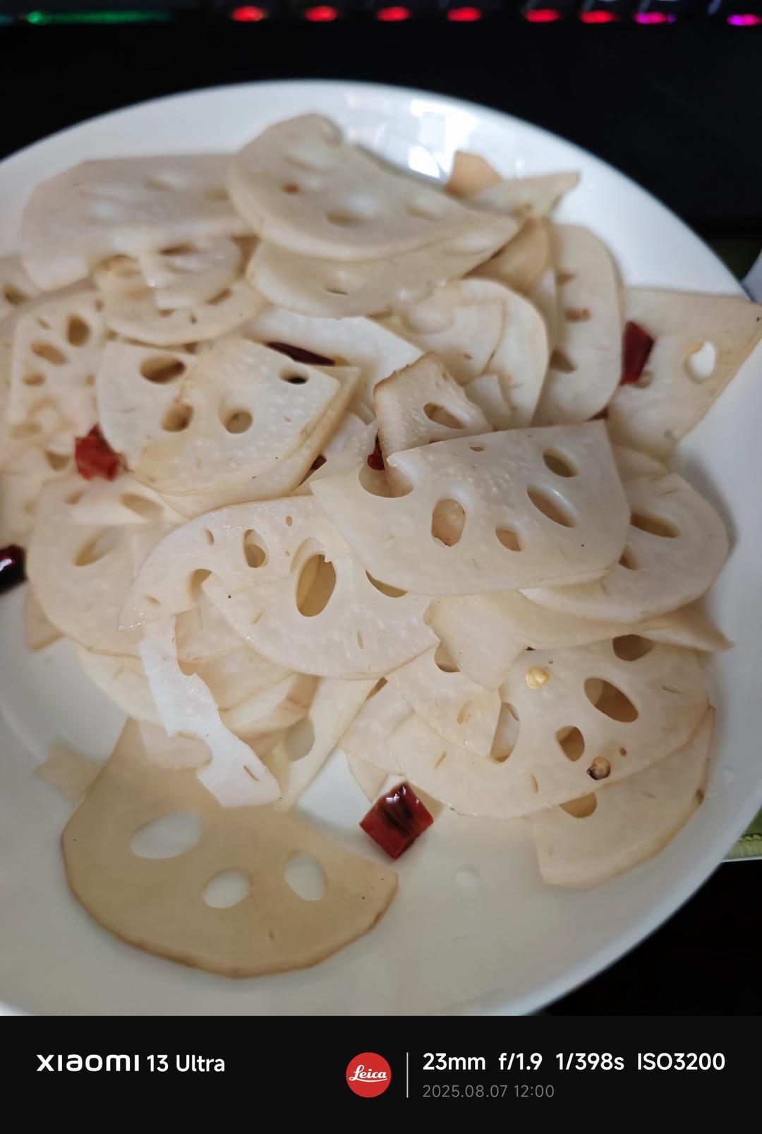 怎么炒，炒出来不发黑的香脆炒藕片