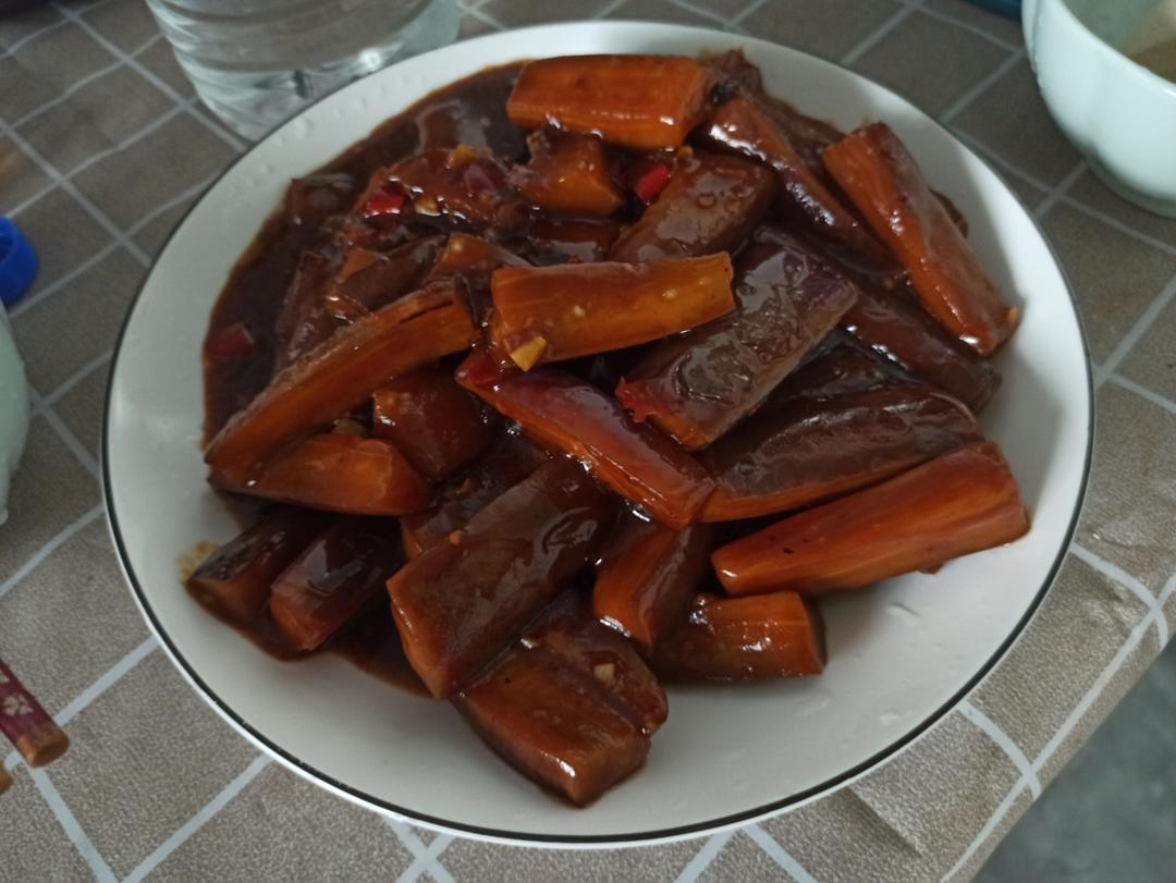 开胃下饭菜！巨简单的家常鱼香茄子煲