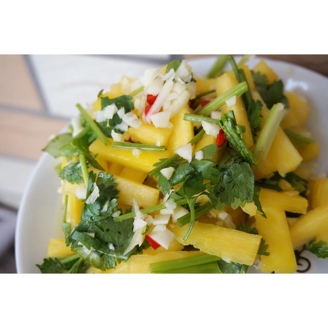 凉拌菠萝（米米姐教我的，超级爱）