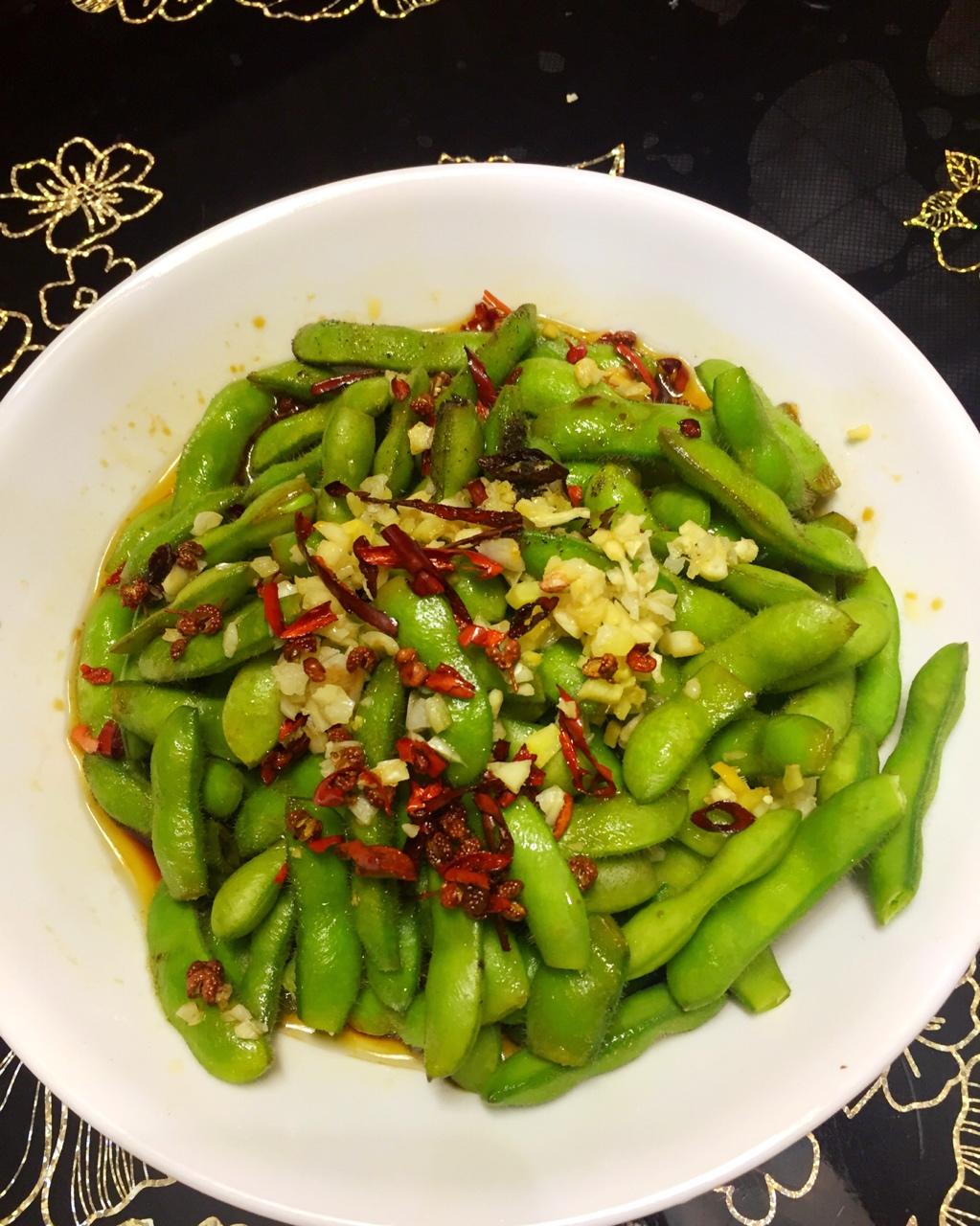 金饭饭做的夏日爽口凉拌毛豆
