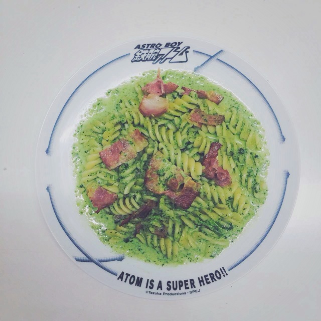 奶油菠菜青酱意大利面