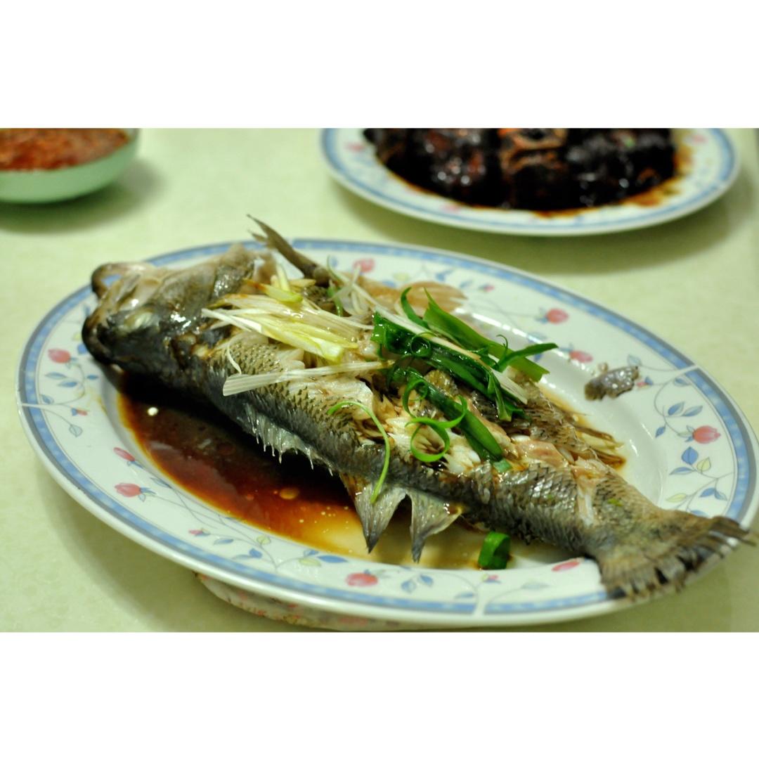 清蒸鲈鱼