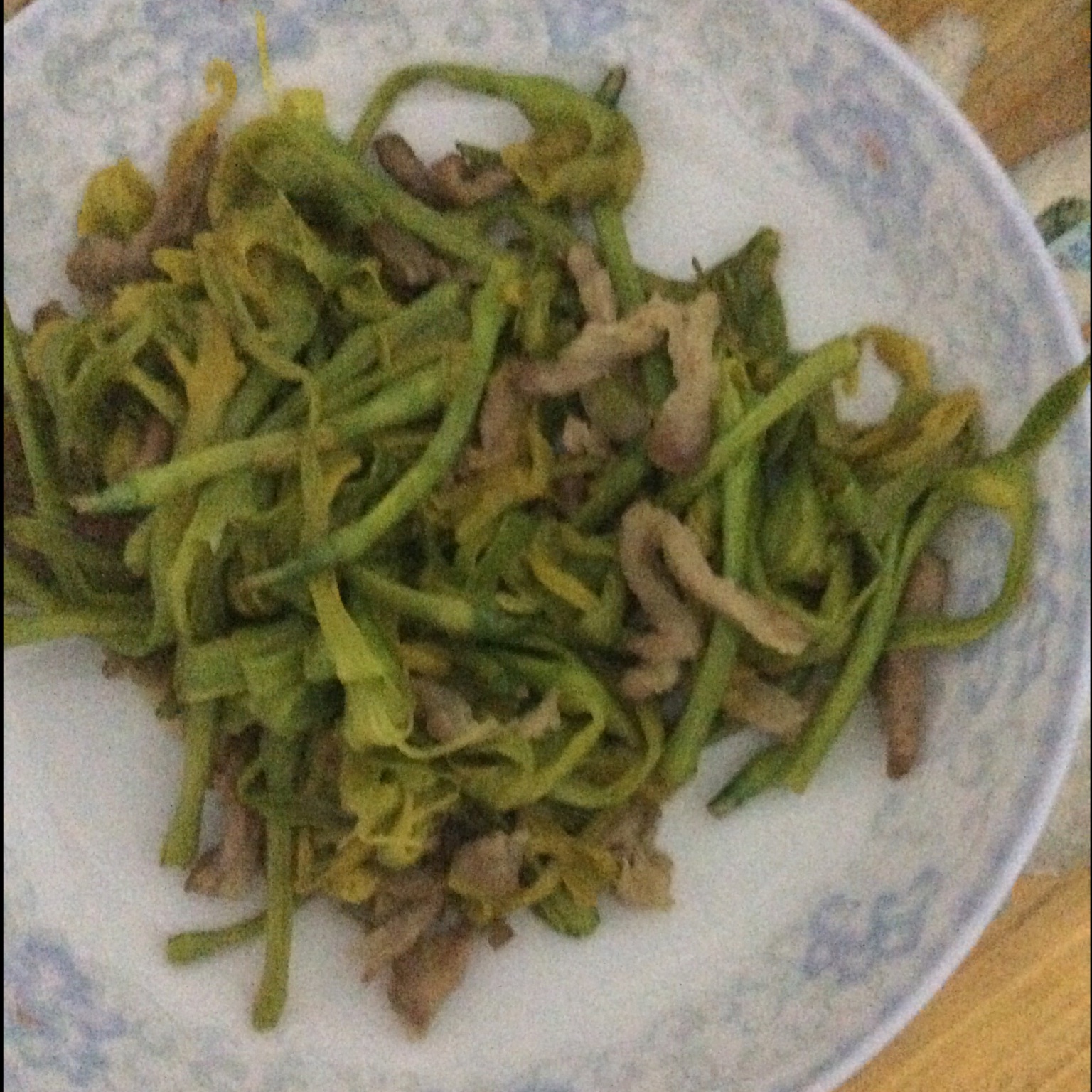 炒新鲜黄花菜
