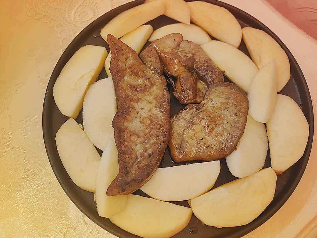 【法式煎鹅肝】只需轻松几步就能做出美味高颜值的法式煎鹅肝