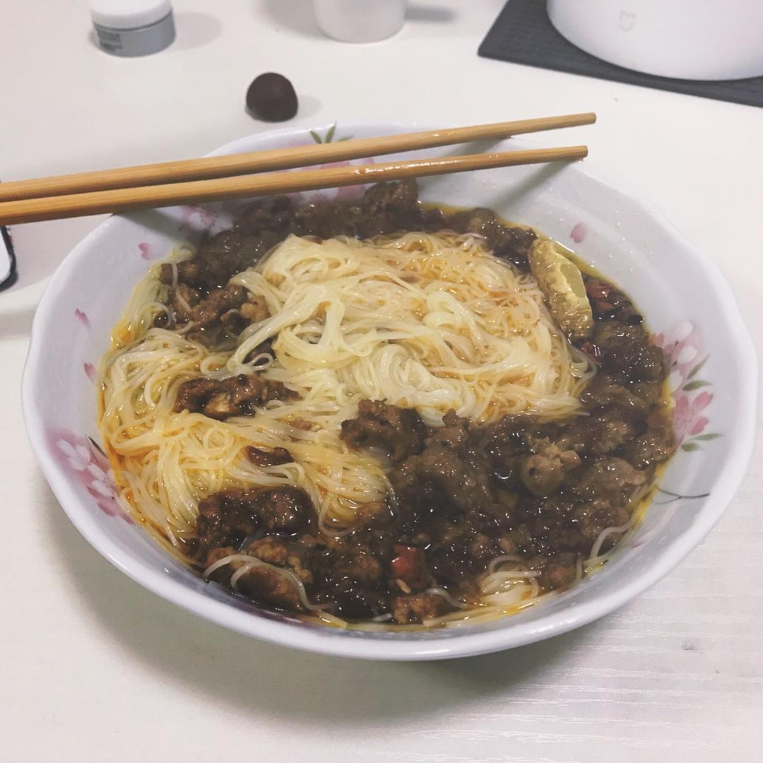 制老公利器-上海辣肉面