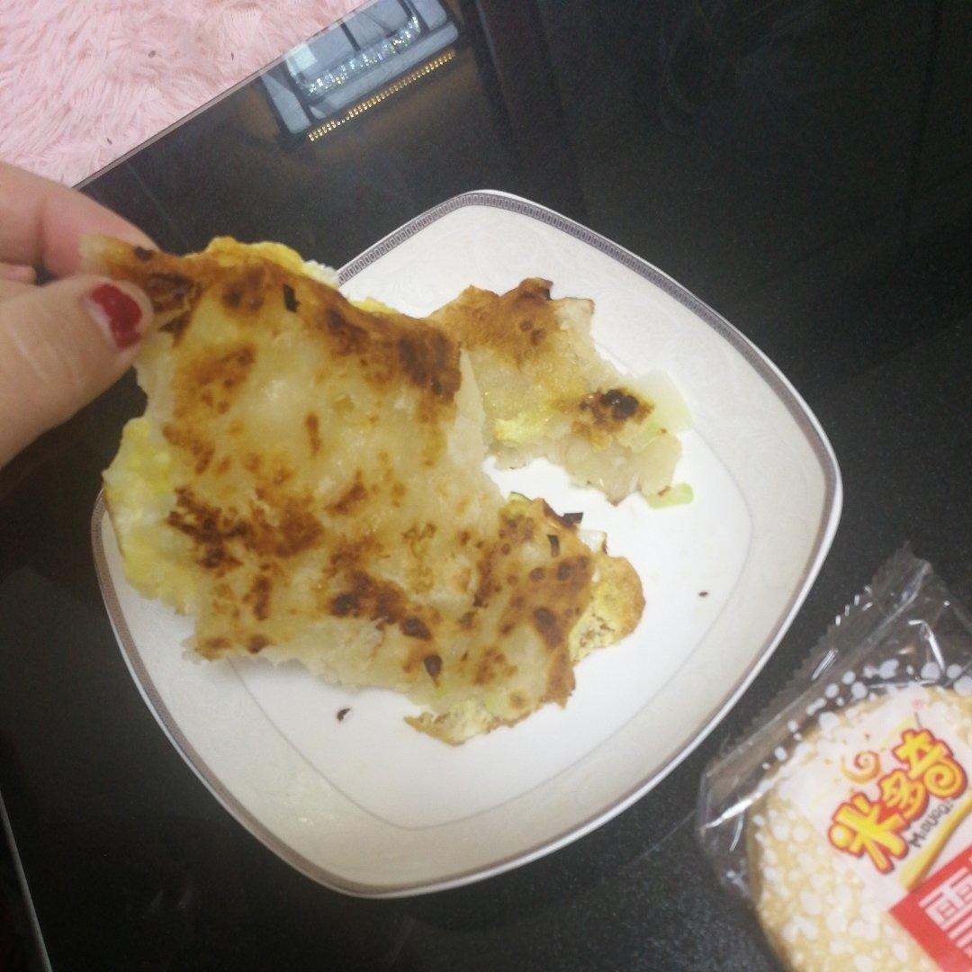 鸡蛋葱油饼                  （更新饼坯保存方法）