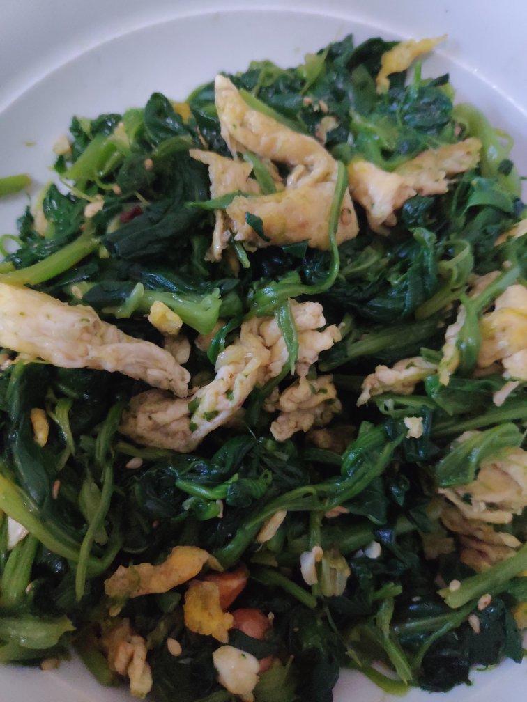 凉拌菠菜.简单好吃