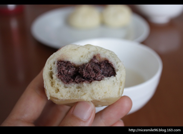 豆沙包