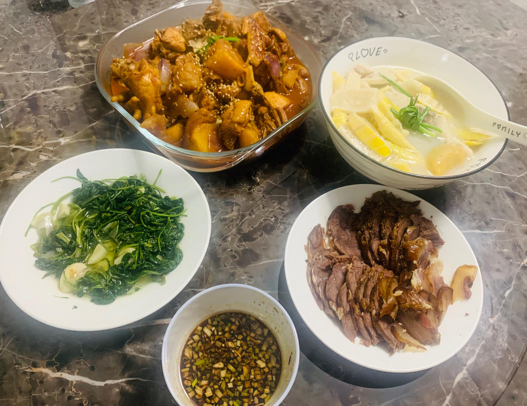 晚餐•2022年3月31日