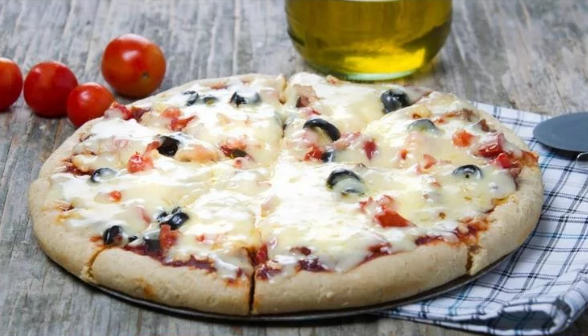 【生酮低碳】披萨Pizza无马苏里拉饼底，10分钟快手版的做法 步骤5