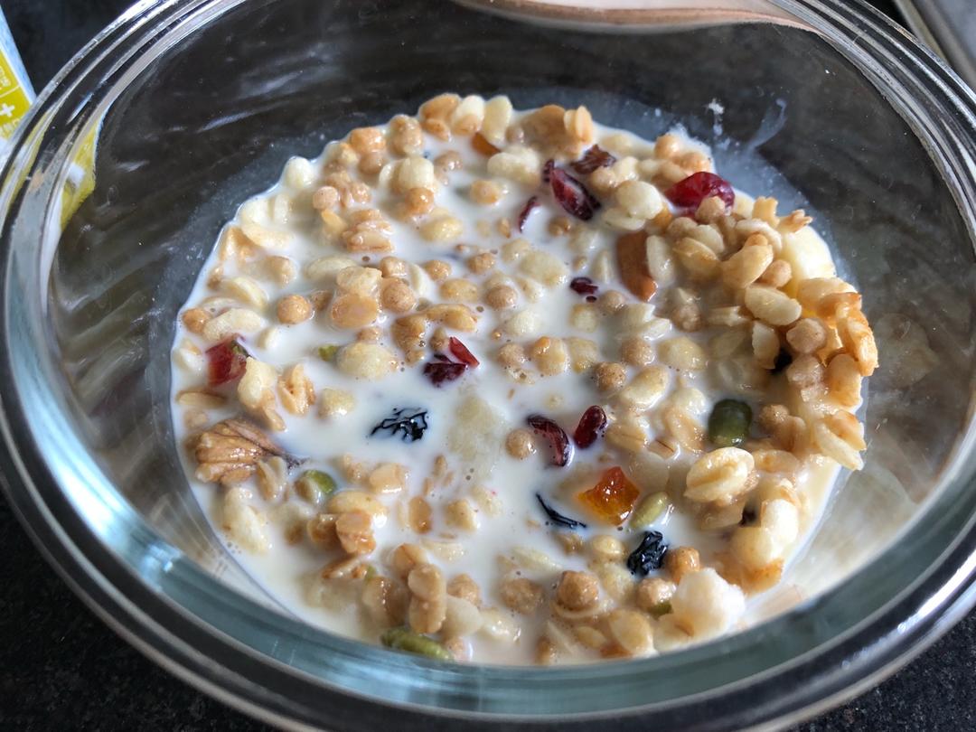 Baked Oatmeal Breakfast 早餐烤燕麦