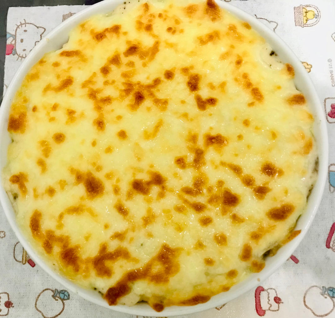 海鲜焗饭 Seafood Fried Rice with Cheesy Topping