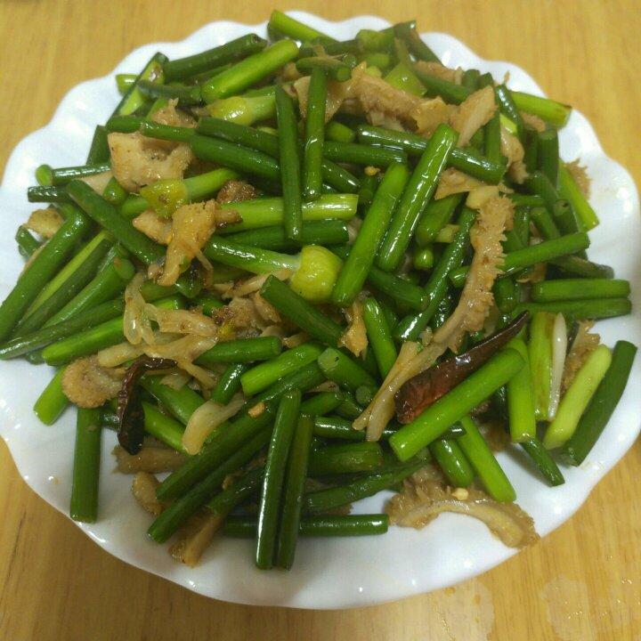 蒜苔牛肚