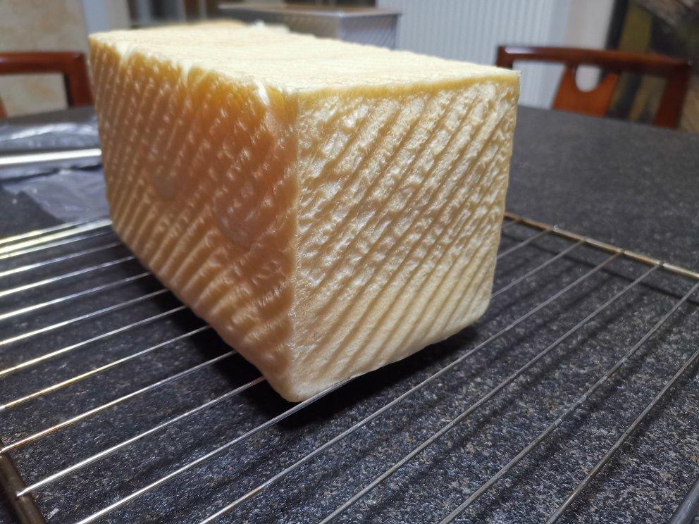 《Tinrry+》软绵绵的白吐司