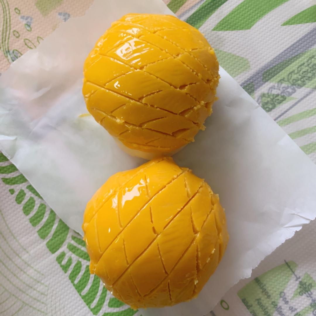 【菠萝油】大厨教做菠萝包，味道正，卖相好！