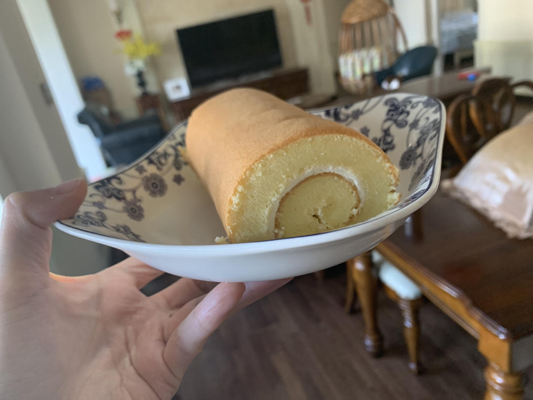 蛋糕卷这样做‼️不掉皮不开裂（小视频食谱）