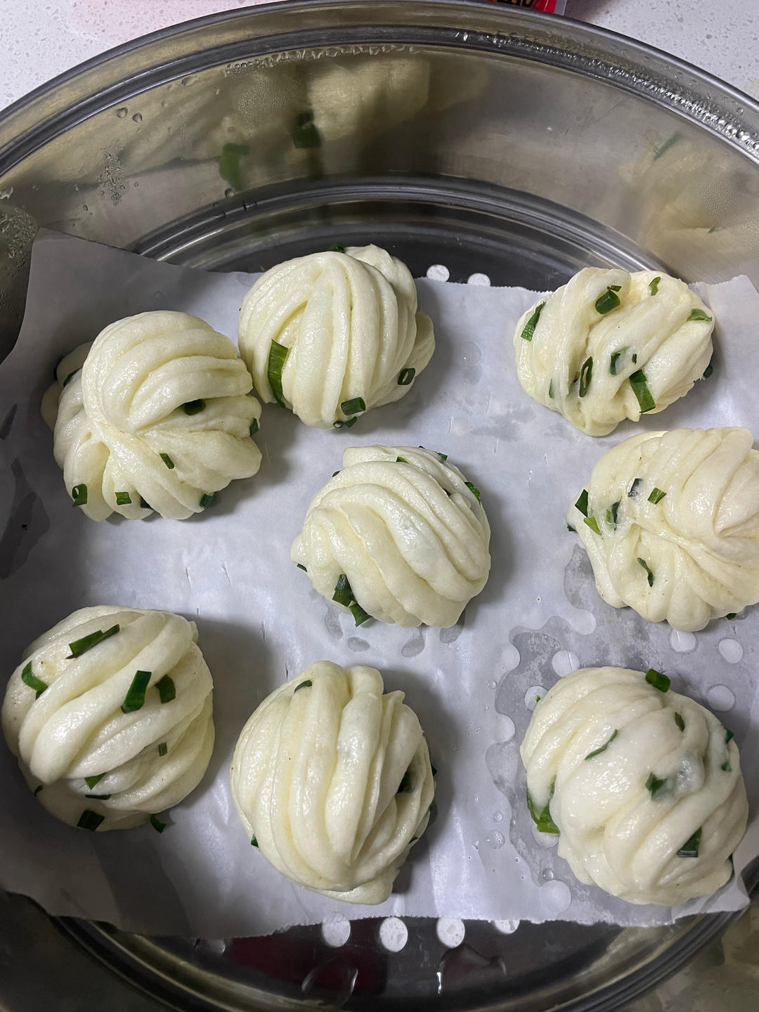 葱油花卷，一根筷子卷出漂亮的造型