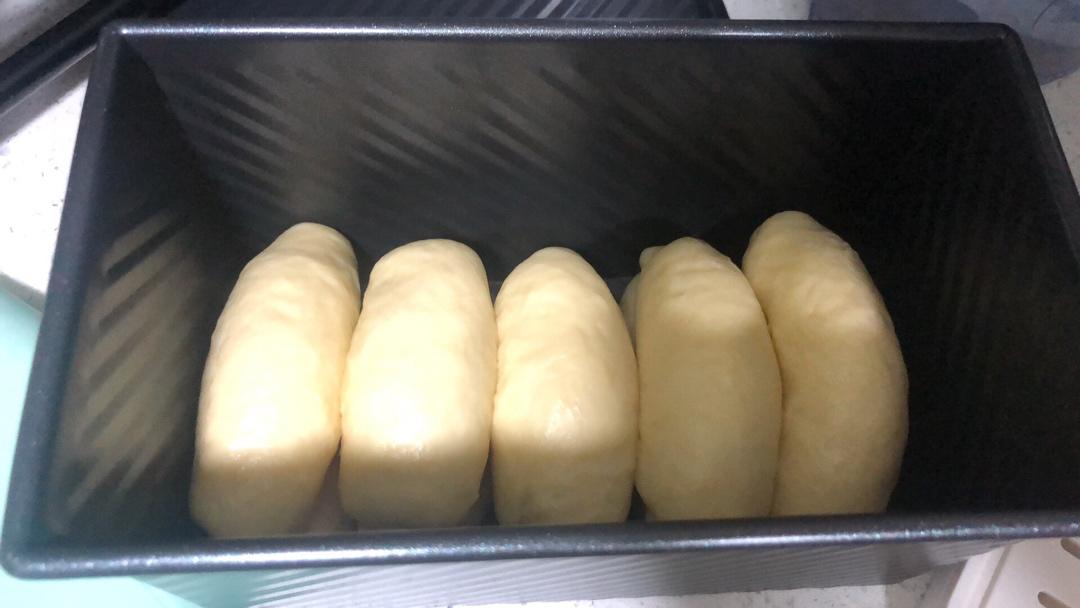 椰蓉手撕吐司