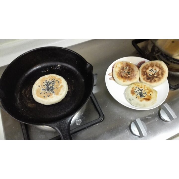 尖椒茄子馅饼