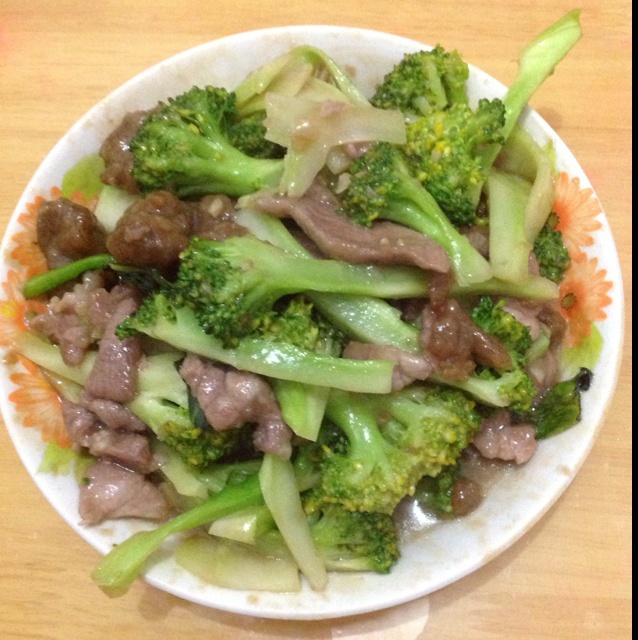西兰花炒肉片