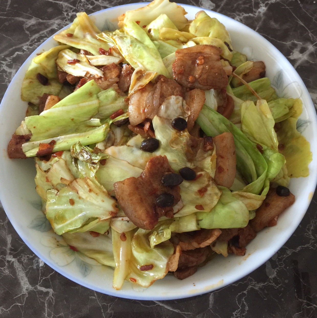 dd睡过头做的莲白回锅肉