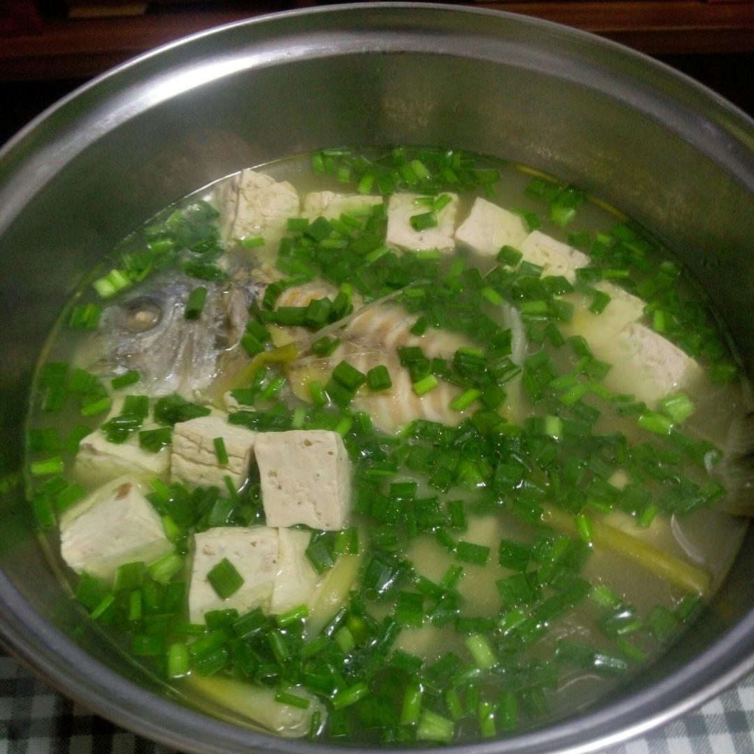 豆腐鱼头汤