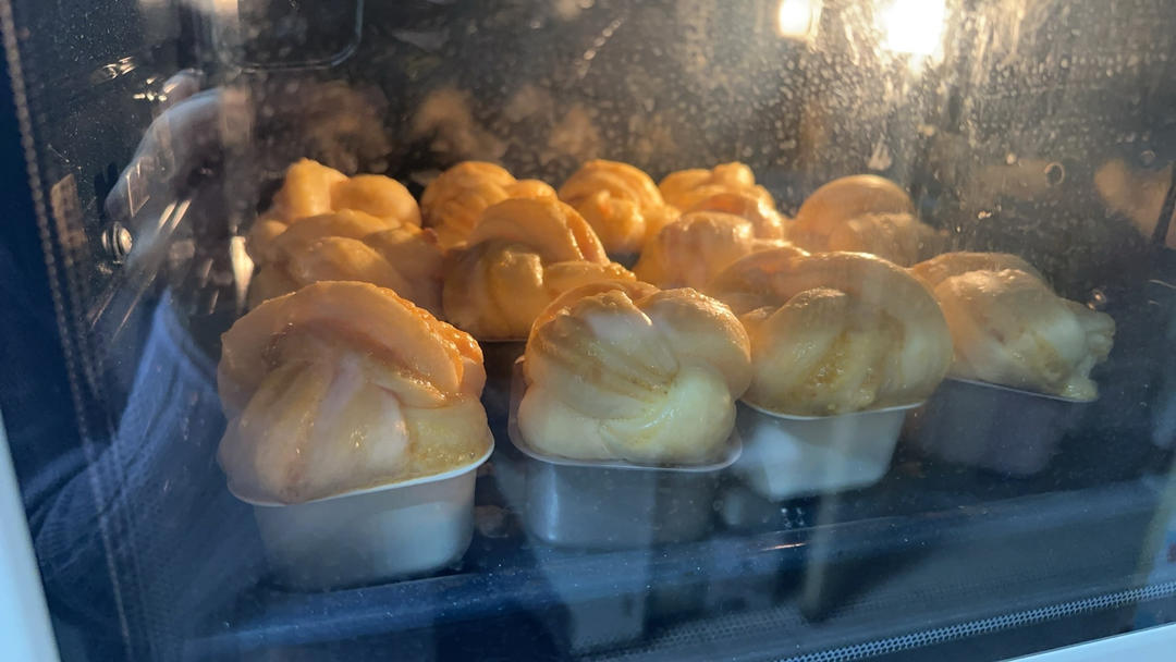 咸蛋黄奶酥mini小吐司