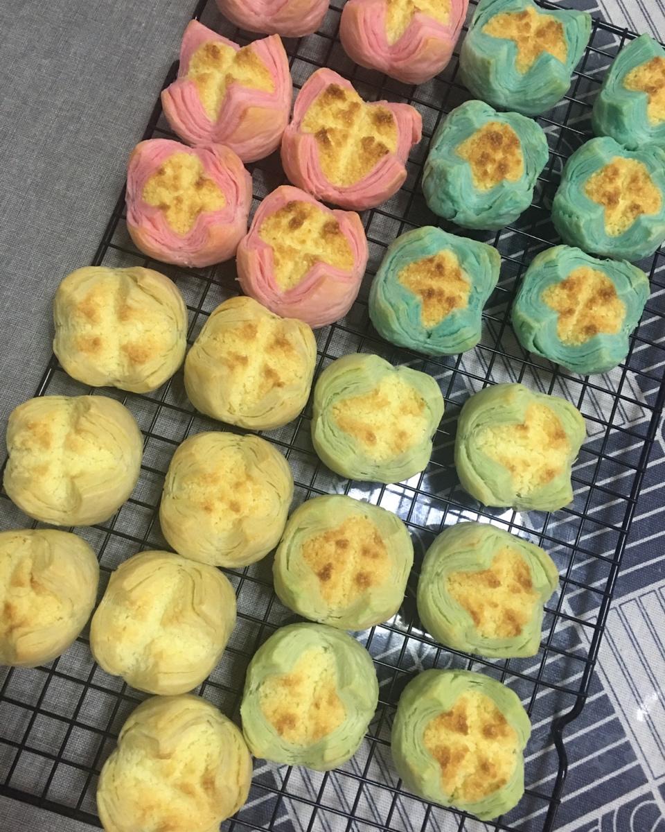 花开富贵之四种口味的椰蓉开口酥