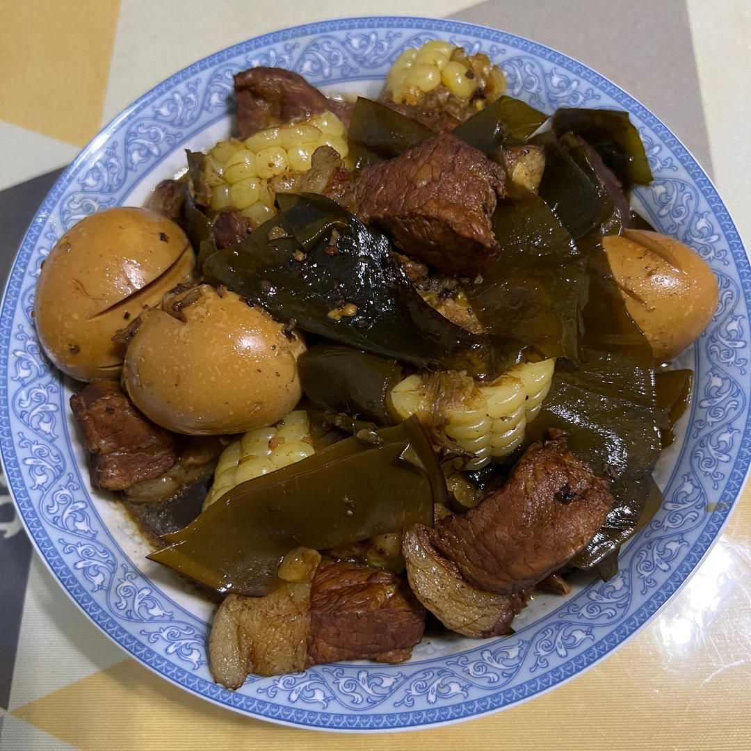 传统红烧肉加鸡蛋