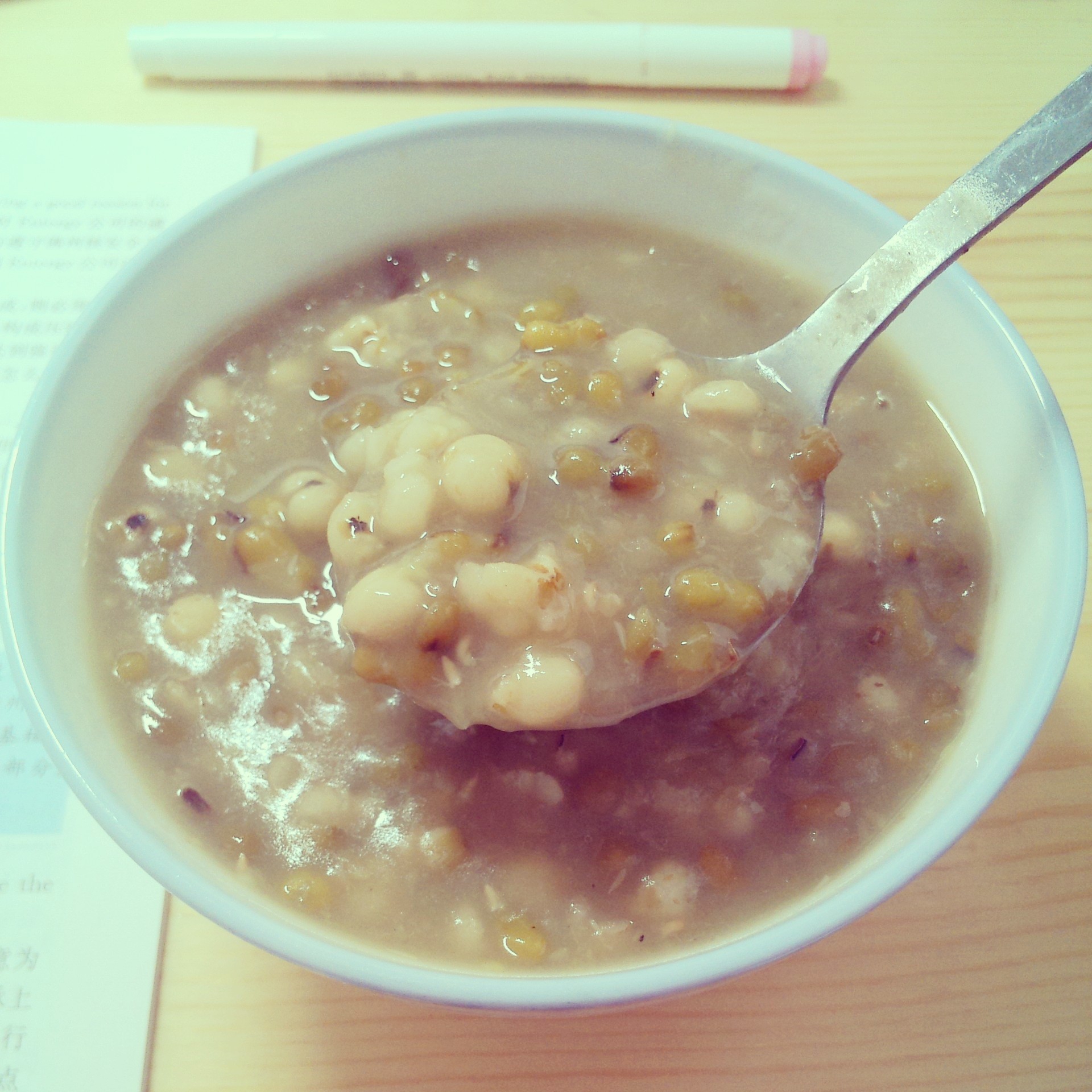 薏米莲子绿豆粥