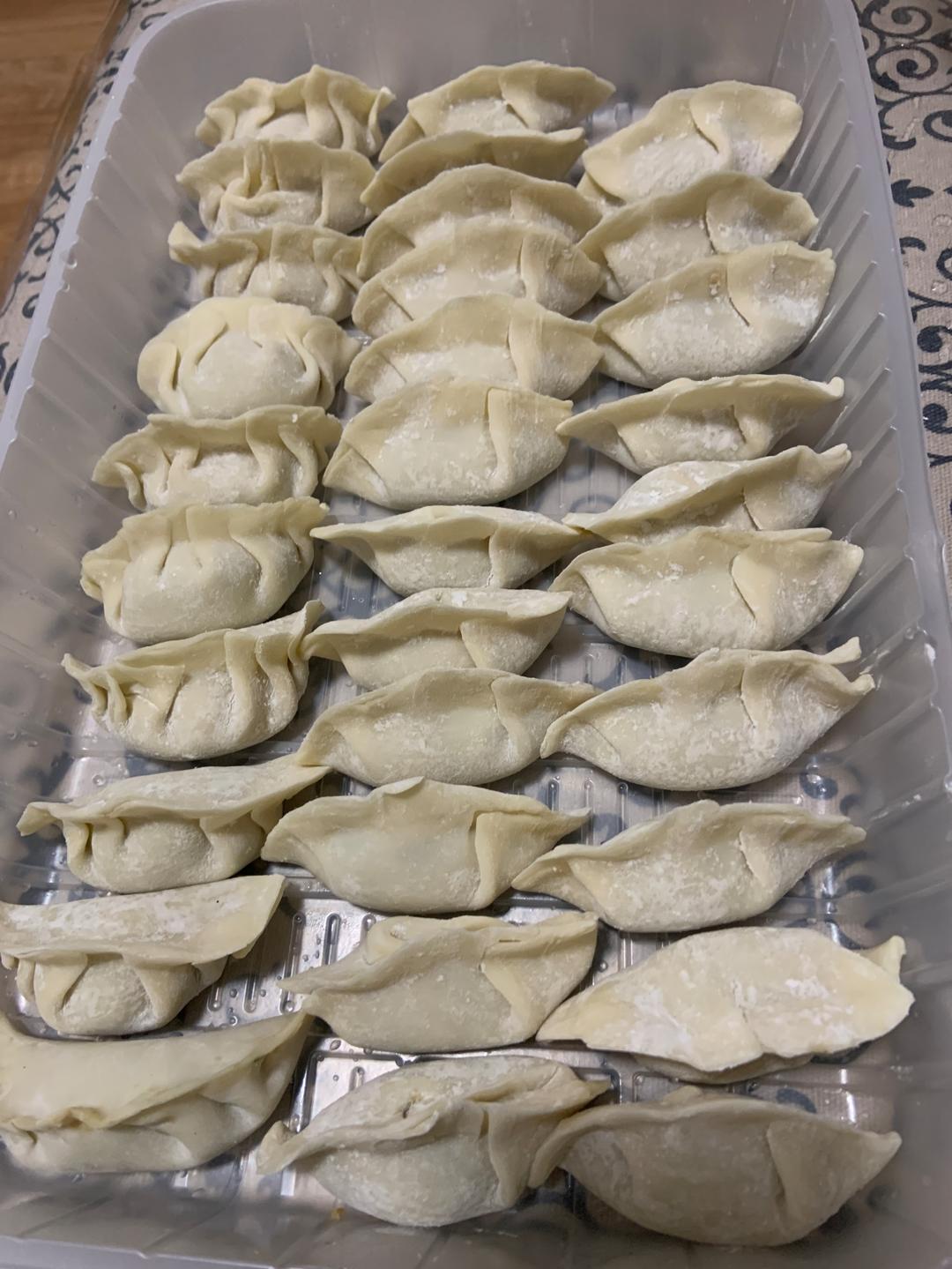 猪肉韭菜馅饺子