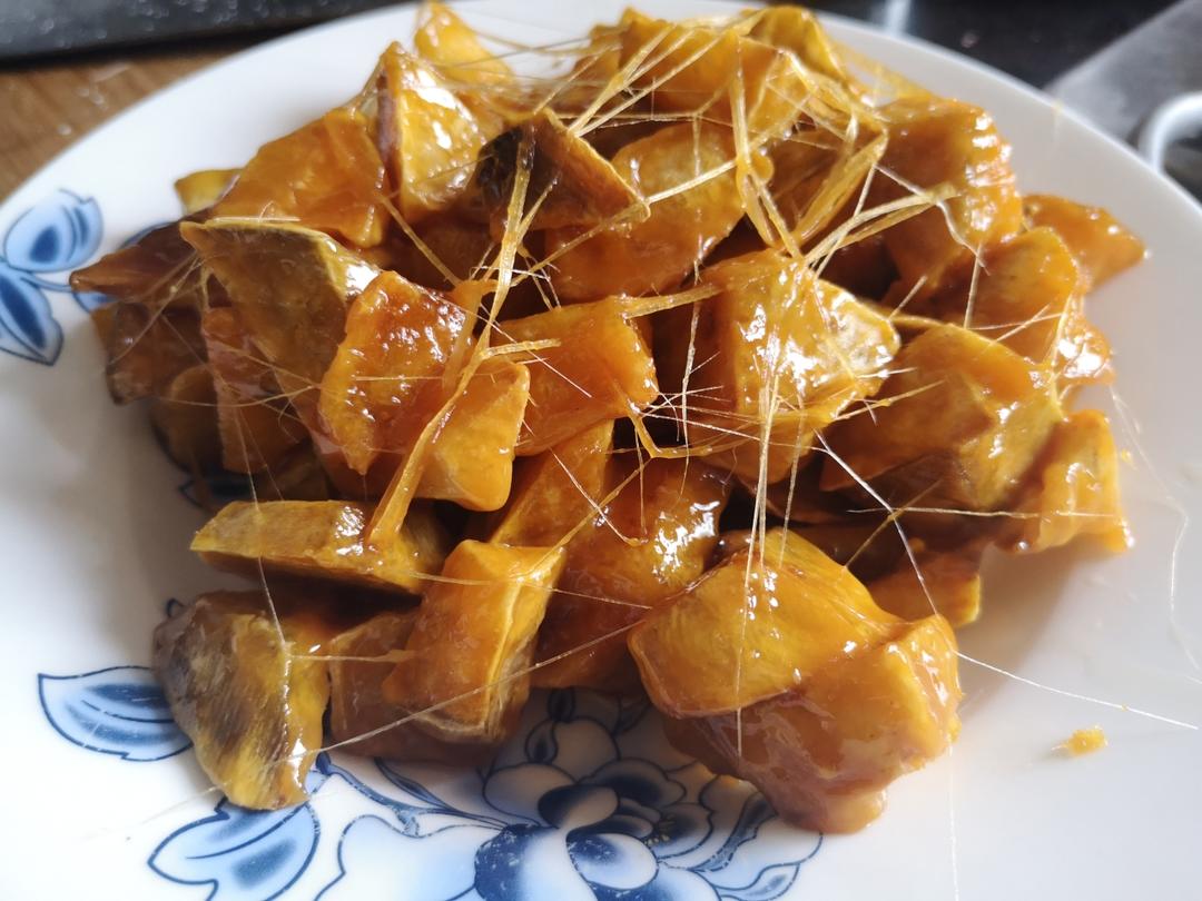 一次成功的拔丝红薯（附炒糖细节、拉丝视频）