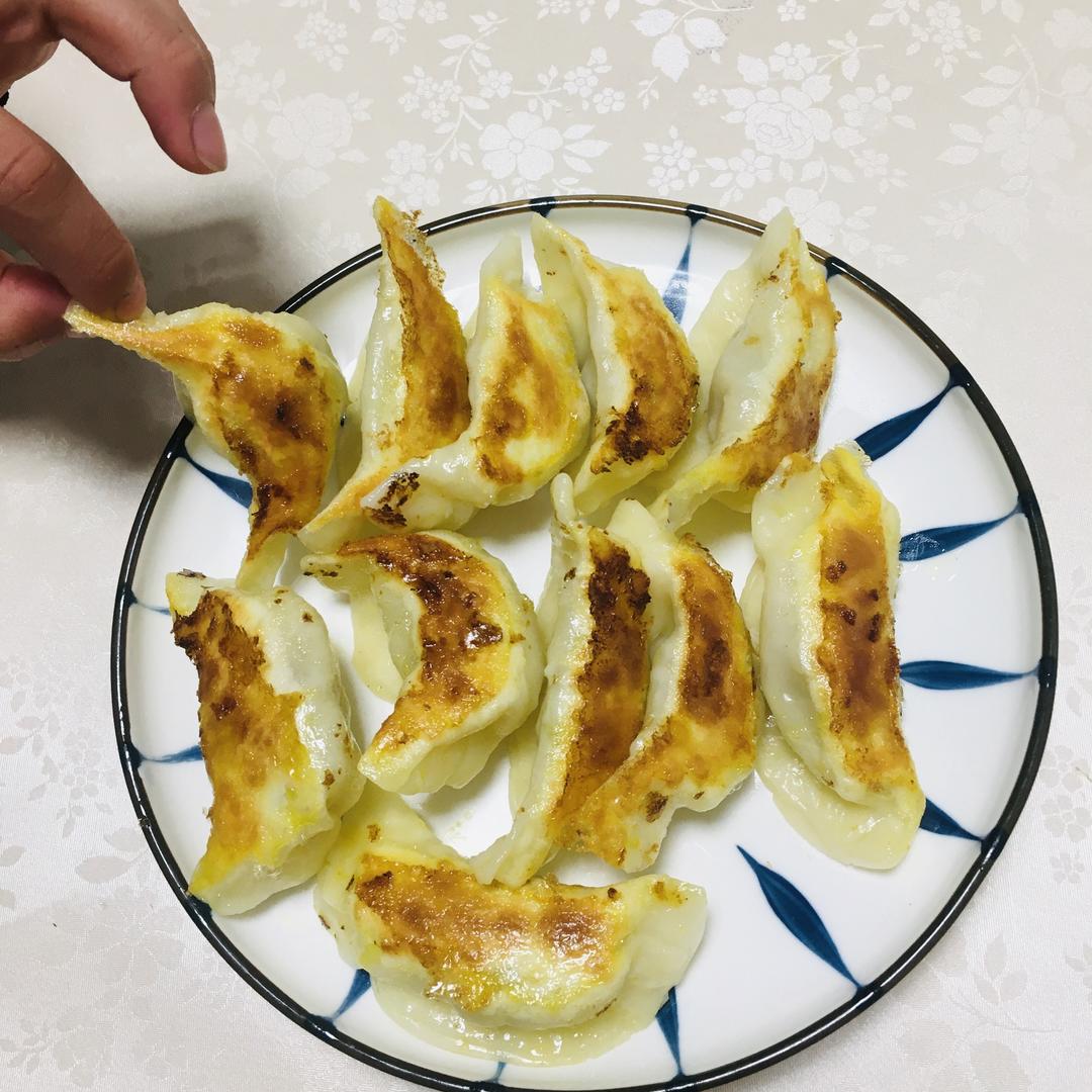 冷冻水饺🥟如何做煎饺的做法 步骤6