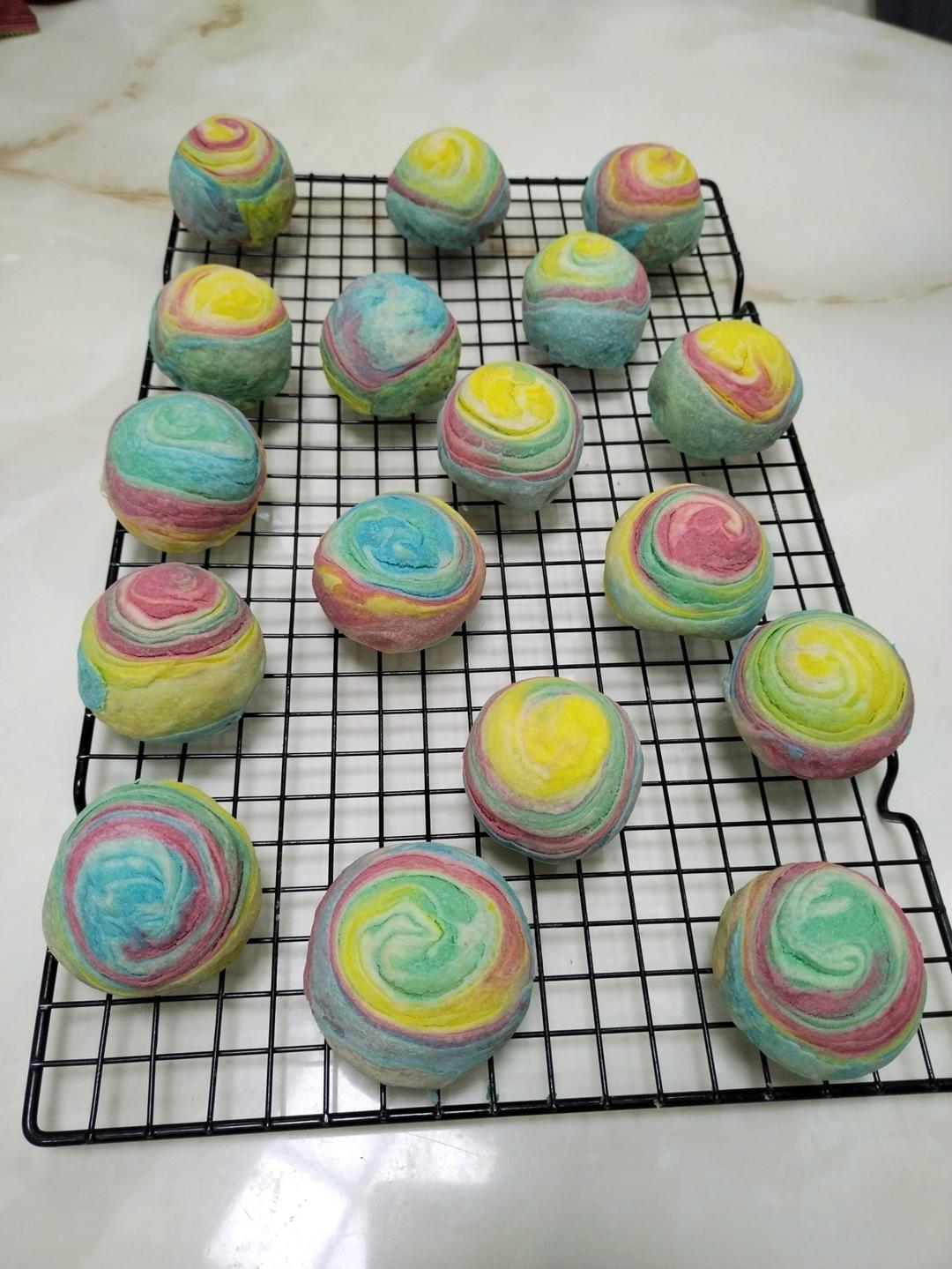 酥到掉渣的蛋黄酥