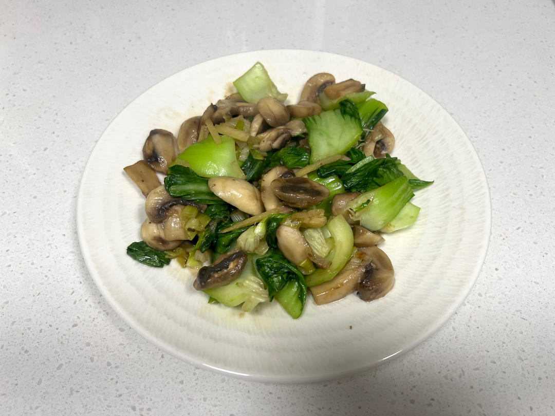 超低卡！青菜炒口蘑！