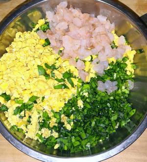 饺子～韭菜鸡蛋虾仁的做法 步骤1