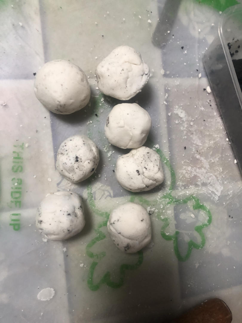 黑芝麻汤圆
