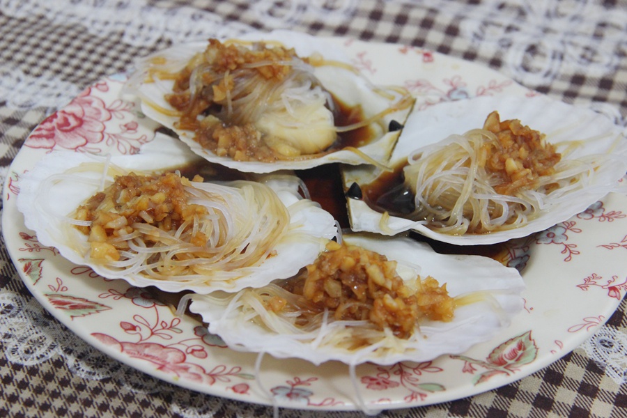 蒜蓉粉丝蒸扇贝