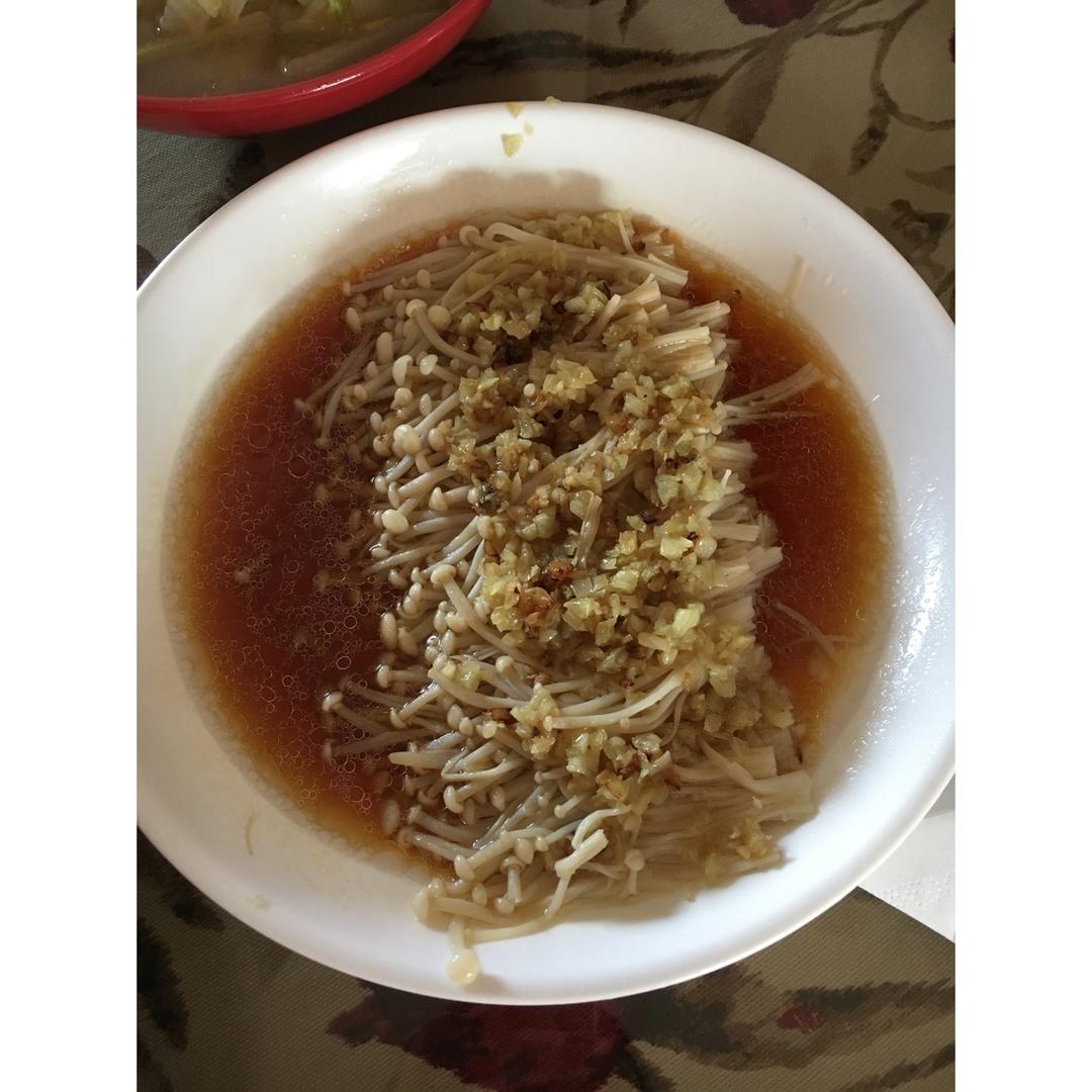 蒜蓉蒸金针菇