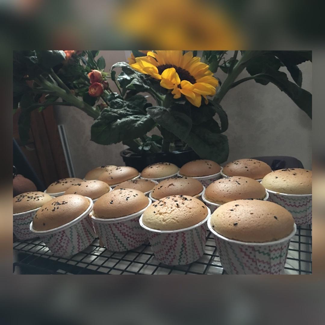 零失败~戚风纸杯小蛋糕🍰 ✨／8寸版戚风蛋糕