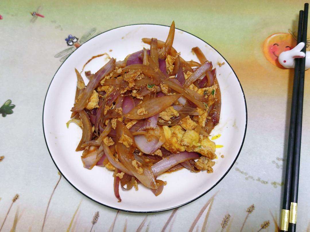 降压防癌的好食材  洋葱炒鸡蛋
