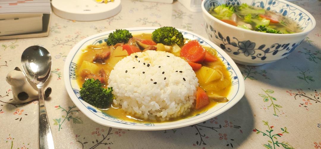 简约日式咖喱饭