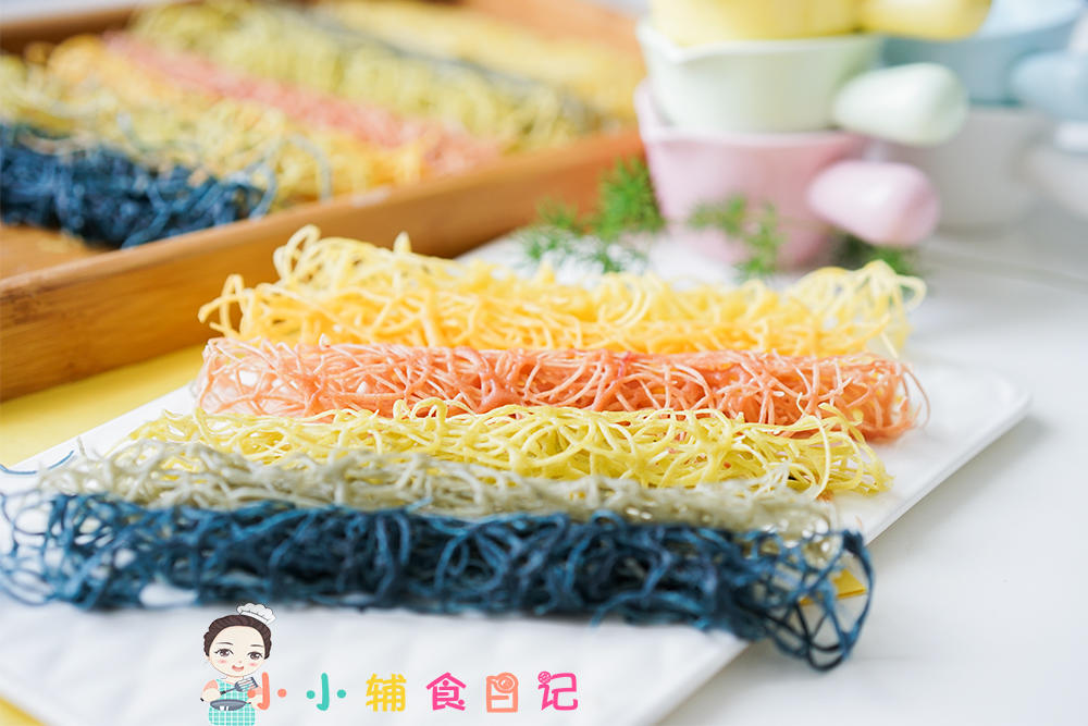 9个月以上彩色蕾丝蛋饼的做法