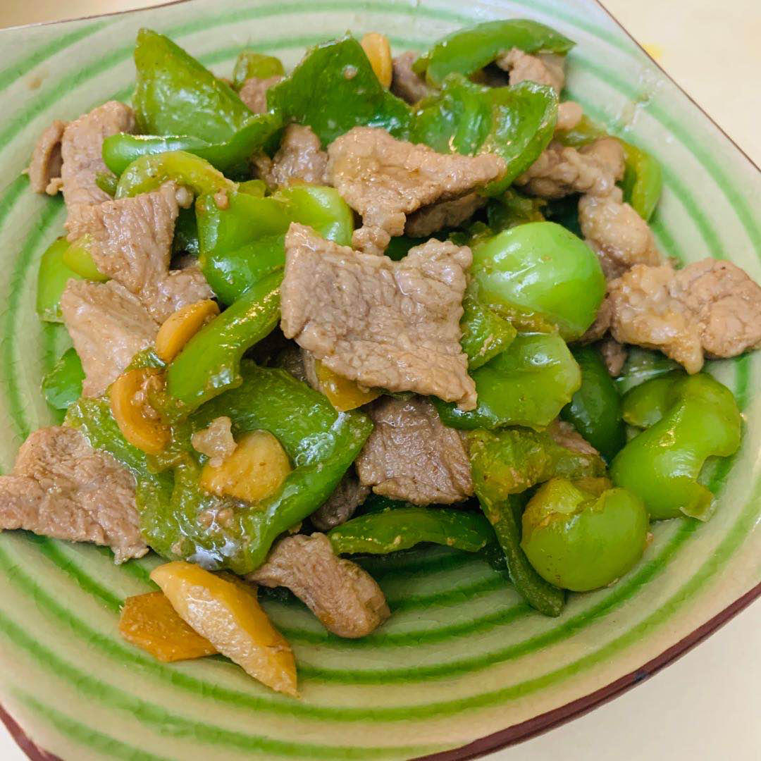 下饭神器👉青椒炒肉