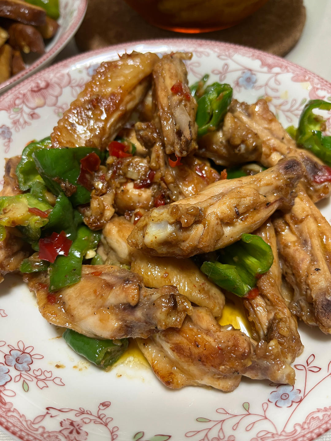 蒜香鸡翅，这才是鸡翅最好吃的做法