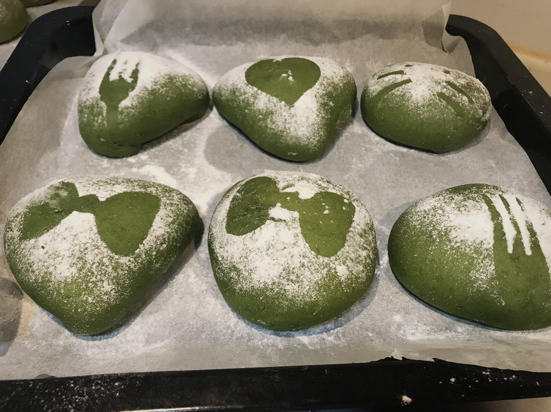 抹茶红豆软面包