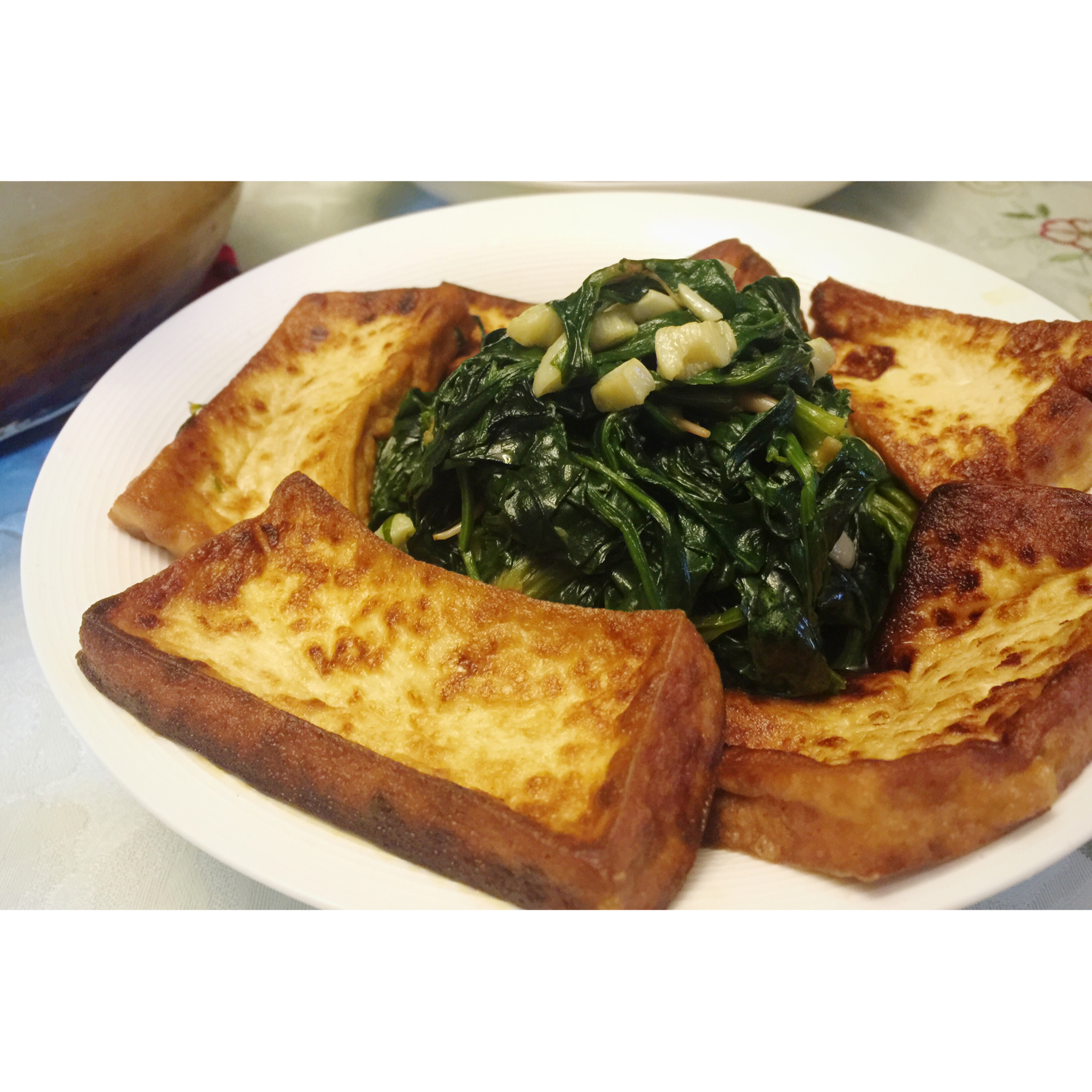 菠菜炒豆腐