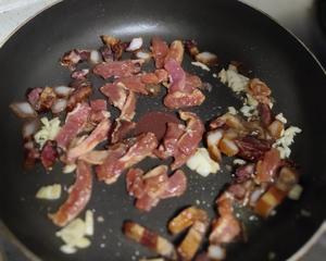 腊肉炒荷兰豆的做法 步骤3