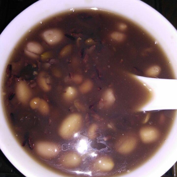 黑米粥