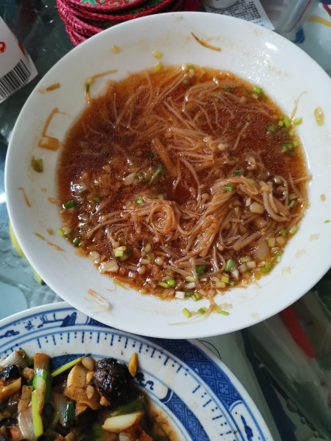 蒜蓉金针菇—健康低脂家常菜